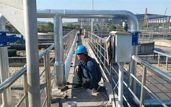 疫情期间坚守污水处理一线，平博在线平台,平博（中国）人筑牢环保工作"顶梁柱"!